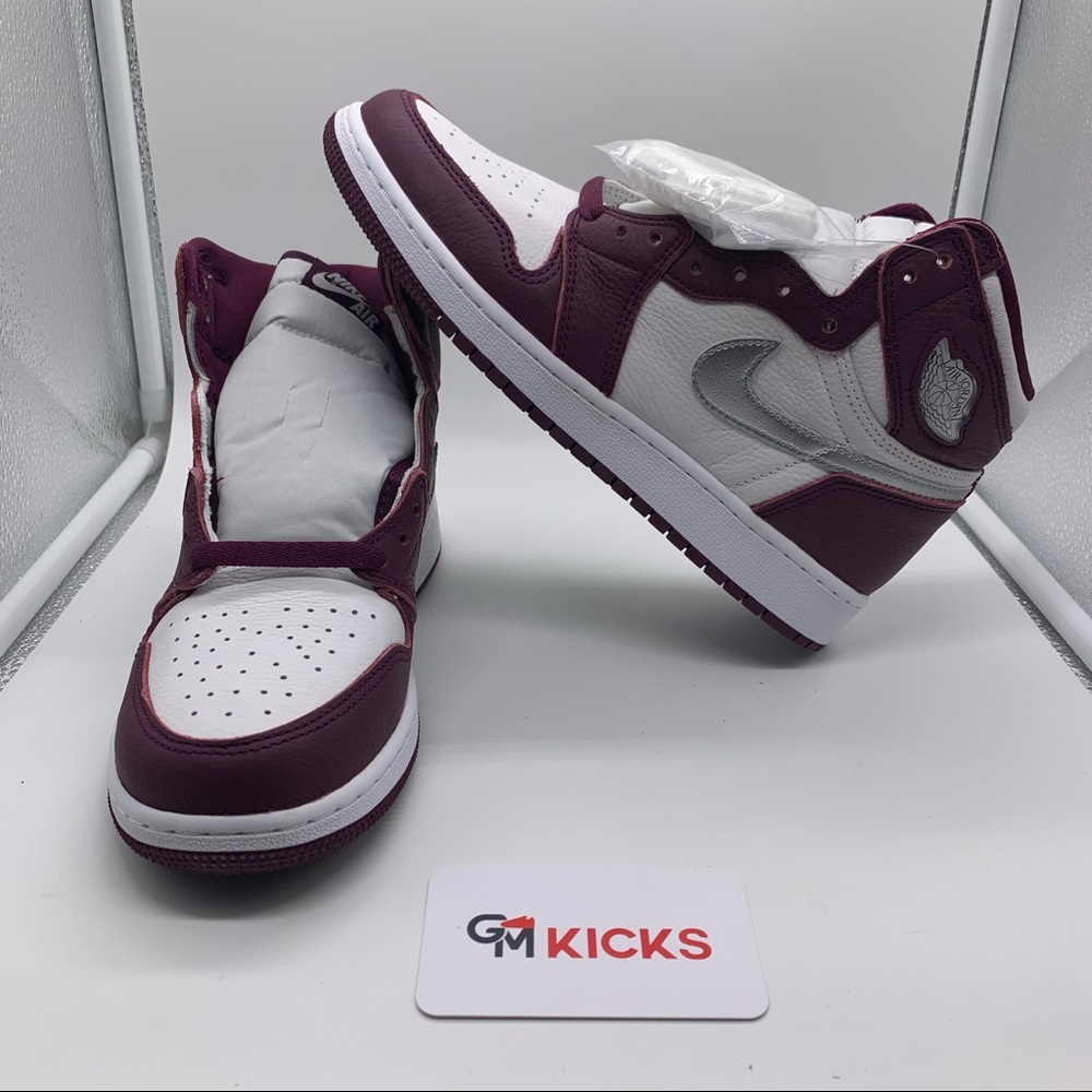 Air Jordan 1 High Bordeaux (GS) - Size 7Y